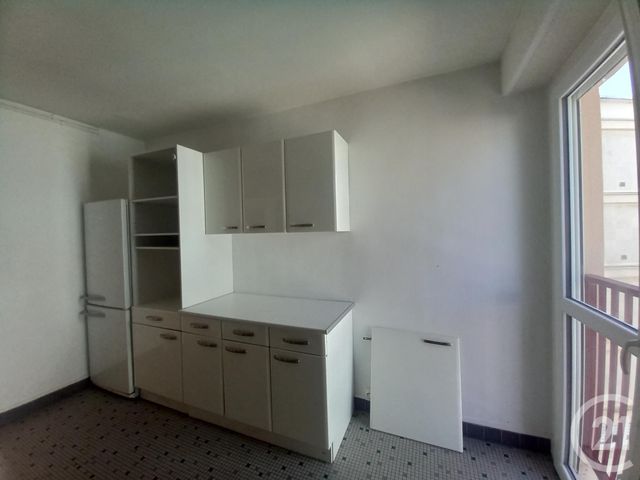 Appartement F5 à vendre - 5 pièces - 106.2 m2 - CHERBOURG EN COTENTIN - 50 - BASSE-NORMANDIE - Century 21 Hervé Regnault