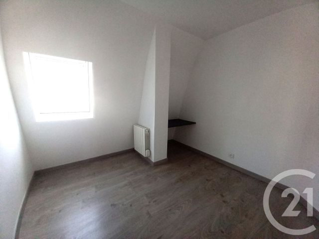 Appartement F4 à vendre - 5 pièces - 87.63 m2 - CHERBOURG EN COTENTIN - 50 - BASSE-NORMANDIE - Century 21 Hervé Regnault