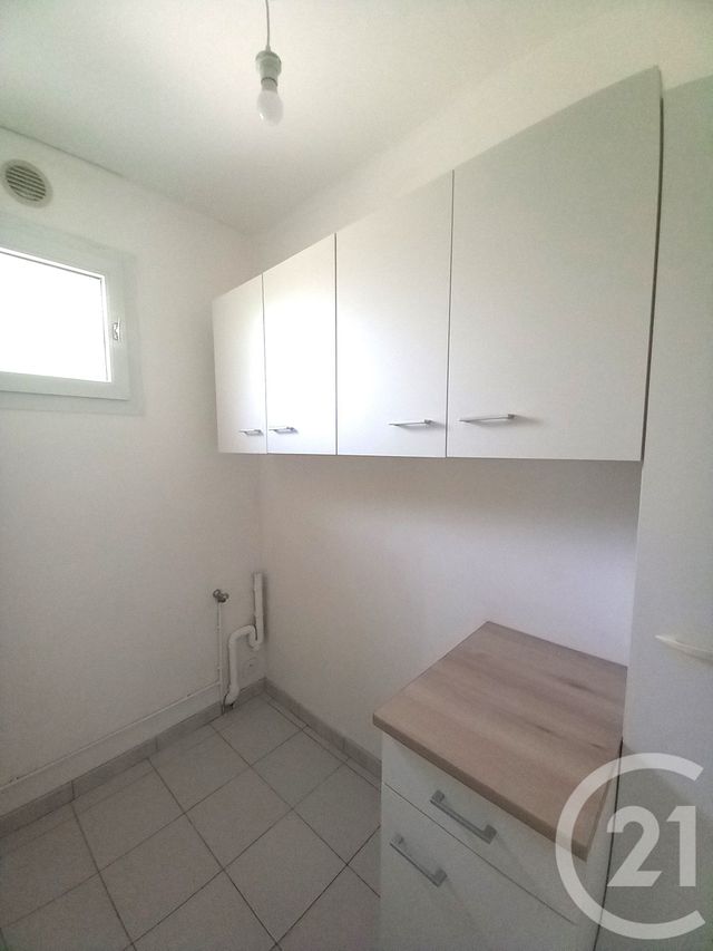 Appartement F4 à vendre - 5 pièces - 87.63 m2 - CHERBOURG EN COTENTIN - 50 - BASSE-NORMANDIE - Century 21 Hervé Regnault
