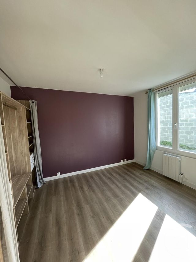 Appartement F3 à louer - 3 pièces - 67.34 m2 - CHERBOURG EN COTENTIN - 50 - BASSE-NORMANDIE - Century 21 Hervé Regnault