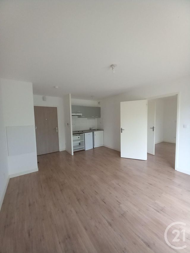 Appartement F2 à louer - 2 pièces - 36.7 m2 - CHERBOURG EN COTENTIN - 50 - BASSE-NORMANDIE - Century 21 Hervé Regnault