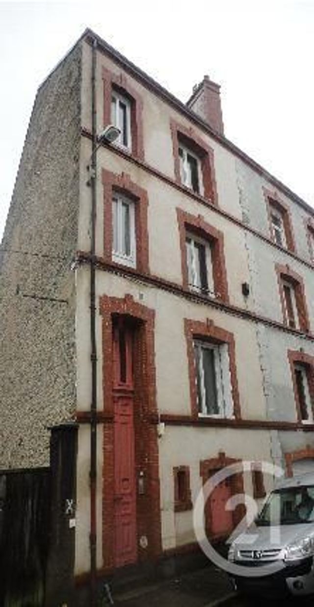 Appartement F1 à louer - 1 pièce - 29.0 m2 - CHERBOURG EN COTENTIN - 50 - BASSE-NORMANDIE - Century 21 Hervé Regnault
