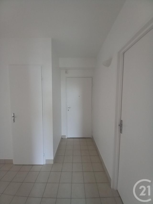 Appartement F2 à louer - 2 pièces - 51.47 m2 - CHERBOURG EN COTENTIN - 50 - BASSE-NORMANDIE - Century 21 Hervé Regnault