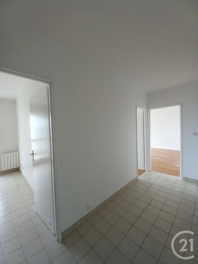 Appartement F2 à louer - 2 pièces - 51.47 m2 - CHERBOURG EN COTENTIN - 50 - BASSE-NORMANDIE - Century 21 Hervé Regnault