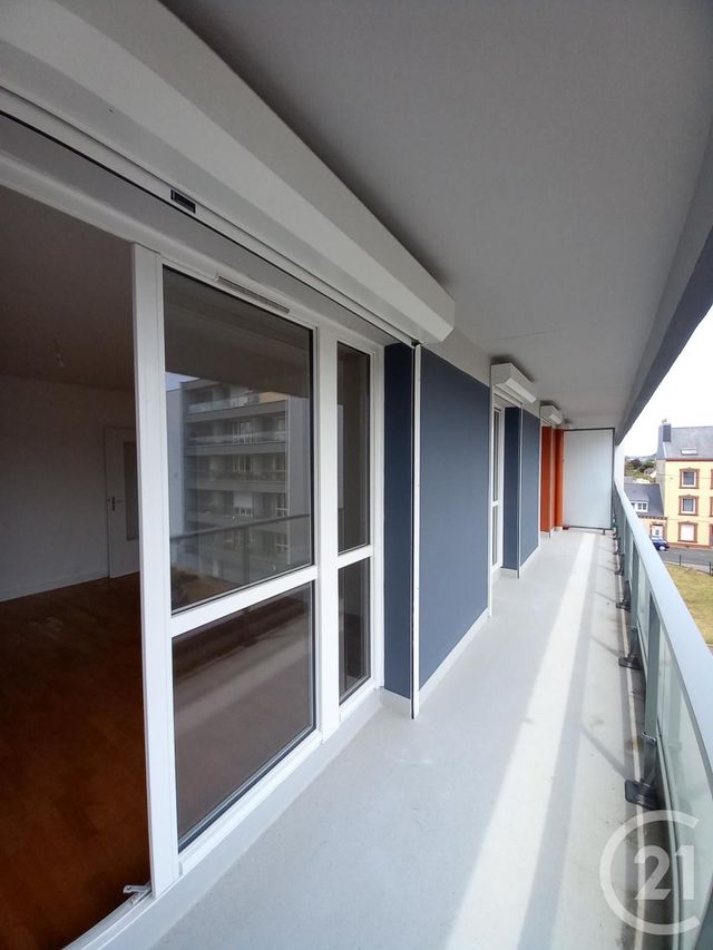 Appartement F2 à louer - 2 pièces - 51.47 m2 - CHERBOURG EN COTENTIN - 50 - BASSE-NORMANDIE - Century 21 Hervé Regnault
