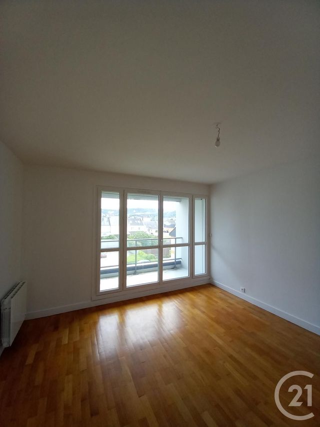 Appartement F2 à louer - 2 pièces - 51.47 m2 - CHERBOURG EN COTENTIN - 50 - BASSE-NORMANDIE - Century 21 Hervé Regnault
