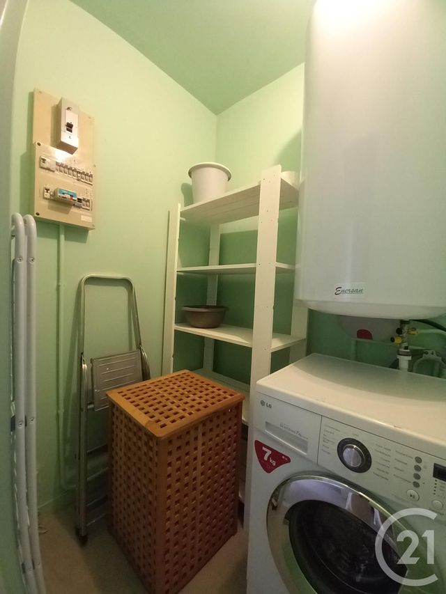 Appartement F2 à louer - 2 pièces - 52.0 m2 - CHERBOURG EN COTENTIN - 50 - BASSE-NORMANDIE - Century 21 Hervé Regnault