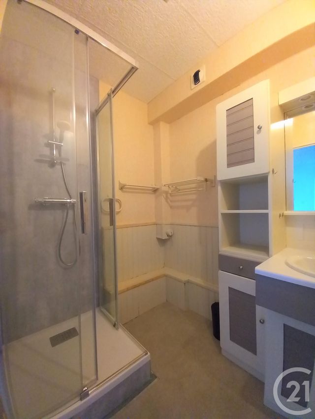 Appartement F2 à louer - 2 pièces - 52.0 m2 - CHERBOURG EN COTENTIN - 50 - BASSE-NORMANDIE - Century 21 Hervé Regnault