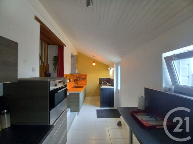 maison à louer - 2 pièces - 56.32 m2 - CHERBOURG EN COTENTIN - 50 - BASSE-NORMANDIE - Century 21 Hervé Regnault