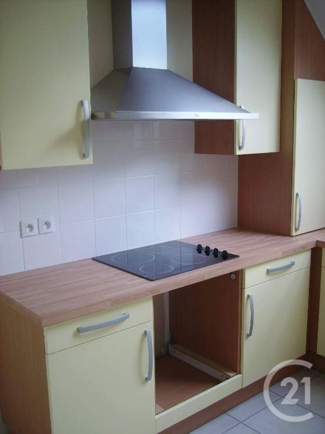 Appartement F4 à louer - 4 pièces - 87.0 m2 - CHERBOURG OCTEVILLE - 50 - BASSE-NORMANDIE - Century 21 Hervé Regnault