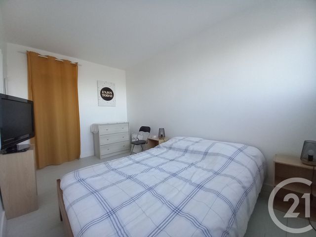 Appartement F4 à louer - 4 pièces - 72.0 m2 - CHERBOURG EN COTENTIN - 50 - BASSE-NORMANDIE - Century 21 Hervé Regnault