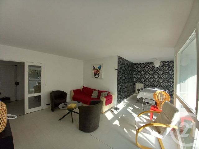 Appartement F4 à louer - 4 pièces - 72.0 m2 - CHERBOURG EN COTENTIN - 50 - BASSE-NORMANDIE - Century 21 Hervé Regnault