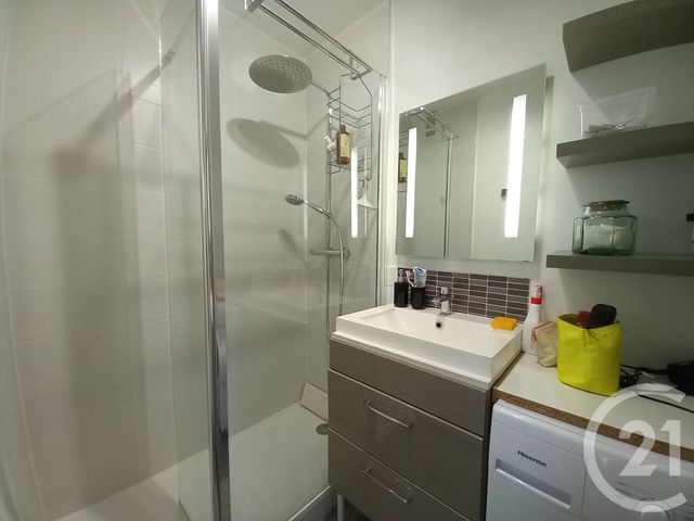Appartement F4 à louer - 4 pièces - 72.0 m2 - CHERBOURG EN COTENTIN - 50 - BASSE-NORMANDIE - Century 21 Hervé Regnault