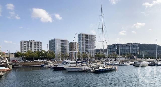 Appartement F3 à vendre - 3 pièces - 71.9 m2 - CHERBOURG EN COTENTIN - 50 - BASSE-NORMANDIE - Century 21 Hervé Regnault