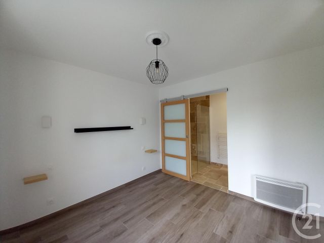Appartement F2 à louer - 2 pièces - 50.0 m2 - CHERBOURG EN COTENTIN - 50 - BASSE-NORMANDIE - Century 21 Hervé Regnault