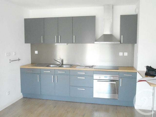 Appartement à louer - 3 pièces - 64.34 m2 - CHERBOURG EN COTENTIN - 50 - BASSE-NORMANDIE - Century 21 Hervé Regnault