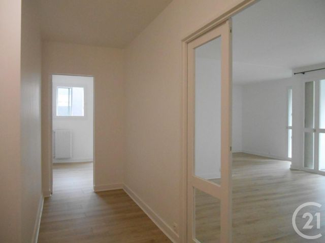 Appartement F3 à louer - 3 pièces - 59.47 m2 - CHERBOURG EN COTENTIN - 50 - BASSE-NORMANDIE - Century 21 Hervé Regnault