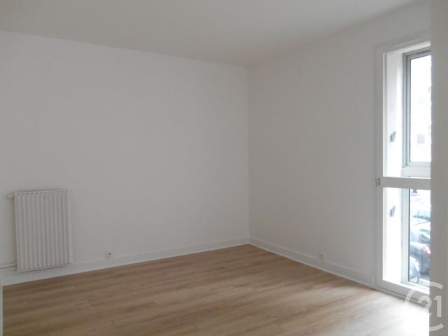 Appartement F3 à louer - 3 pièces - 59.47 m2 - CHERBOURG EN COTENTIN - 50 - BASSE-NORMANDIE - Century 21 Hervé Regnault